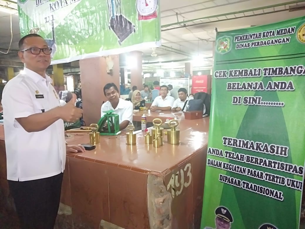 Tertib Alat Ukur, Dinas Perdagangan Kota Medan Sosialisasi Tera Ulang Timbangan ke Pedagang Petisah